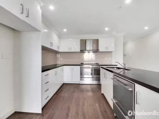 New 8/231 High Street, Templestowe Lower VIC 3107