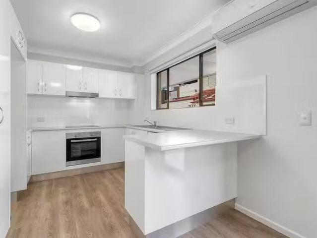 For Rent! 8/31 Chasely Street, AUCHENFLOWER, QLD 4066 Apartm.