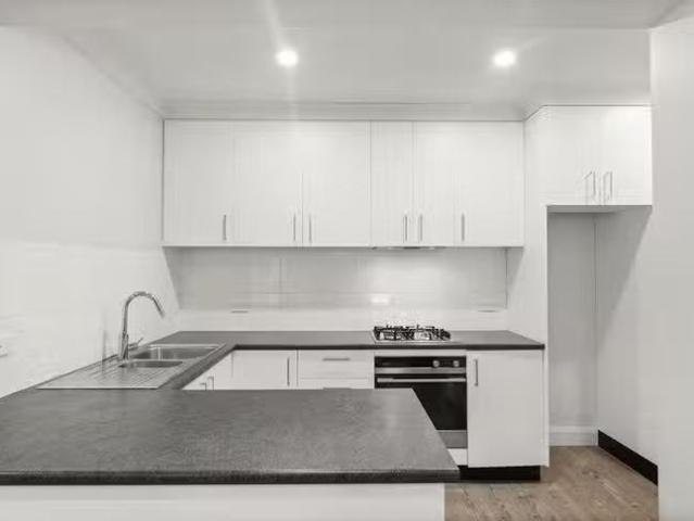Charming 83 Ruthven Street, Bondi Junction, NSW 2022