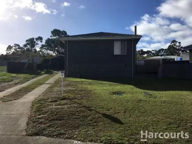 New 8 Charlecote Avenue, CLARENDON VALE, TAS 7019 House for.