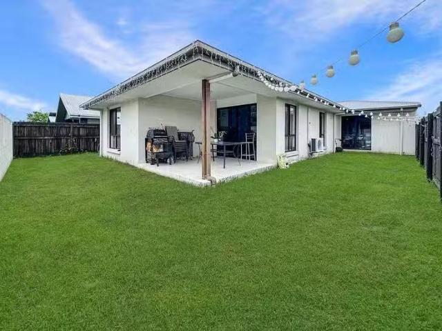 Charming 8 Antonia Court, Glenella, QLD 4740