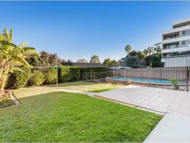 Nice 8 Fauna Place, KIRRAWEE House for rent Listed by Caitlyn.