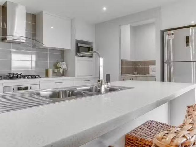 Nice 8 Ocean Park Avenue, Yeppoon, QLD 4703
