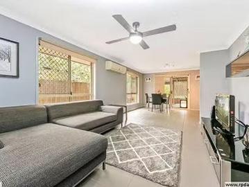 Cozy 8 Mckenzie Place, Forest Lake, QLD 4078