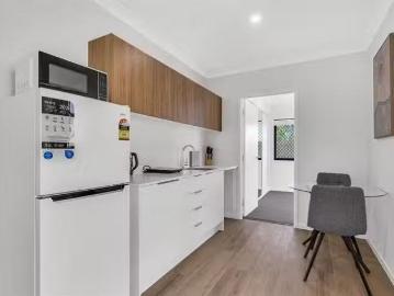 Burnside Heights, Brimbank, Victoria - Parking