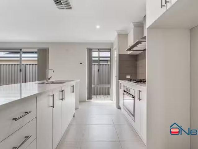 New 8 Wakeham Street, Byford, WA 6122