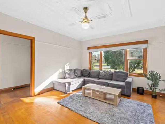 Rental! 94 Powerscourt Street, Maffra, VIC 3860