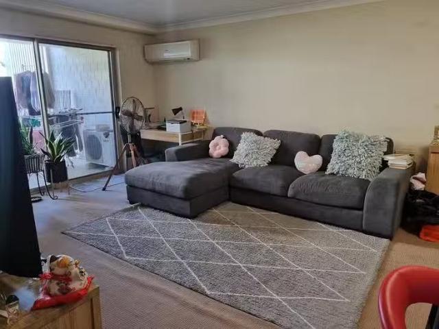 Unique 9/4 Sykes Court, Southport, QLD 4215