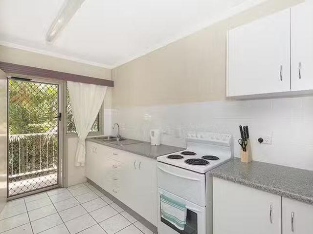 Deal! 9/70 Eyre Street, North Ward, QLD 4810