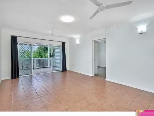 For Rent! 9/8 Clare Street, Parramatta Park, QLD 4870