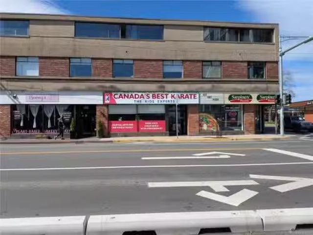 Just in! 904D Esquimalt Rd, Esquimalt, BC, V9A 3M6 commercia.