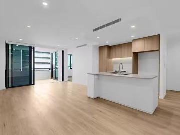 Deal! 907/33 Railway Terrace, Milton, QLD 4064