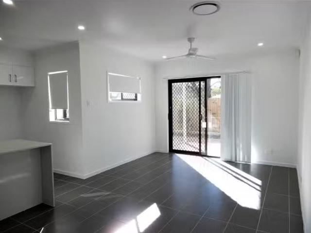 Charming 9/163 Douglas Street, OXLEY, QLD 4075 House for Rent