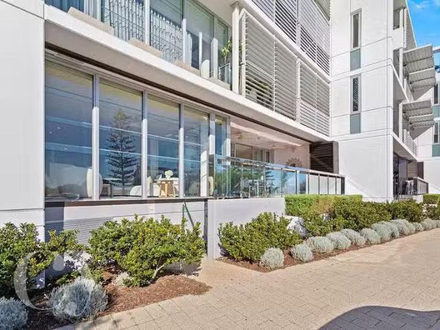 Cheap 9/1 Freeman Loop, North Fremantle, WA 6159