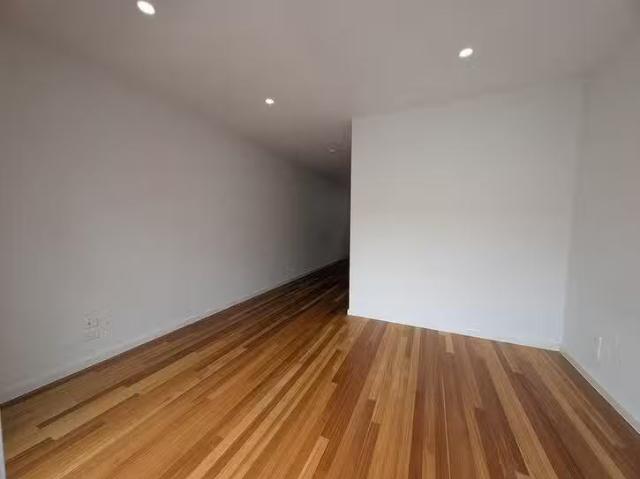 Charming 9/21 Station Road, Oak Park, VIC 3046