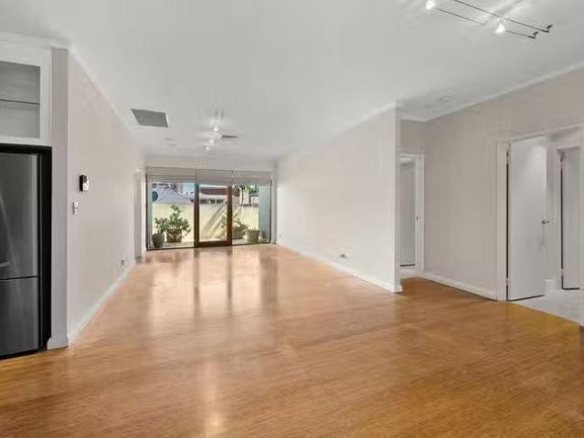 Nice 9/2 Davies Street, Northbridge, WA 6003