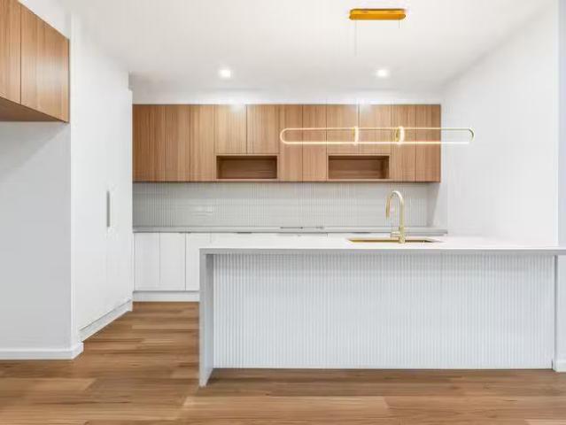 Cozy 9 Celestial Avenue, Dunmore, NSW 2529