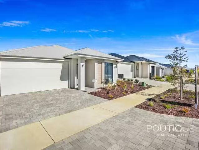 Unique 9 Ainsworth Crescent, Mandogalup, WA 6167