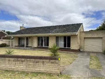 Cheap 9 Gibson Avenue, Victor Harbor, SA 5211