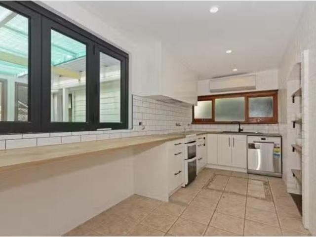 For Rent! 9 Jennings Street, New Town House for rent Listed b.