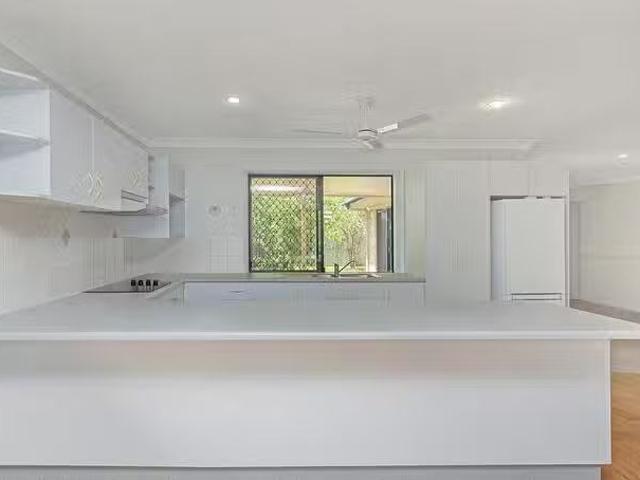 Charming 9 Lappin Place, Kirwan, QLD 4817