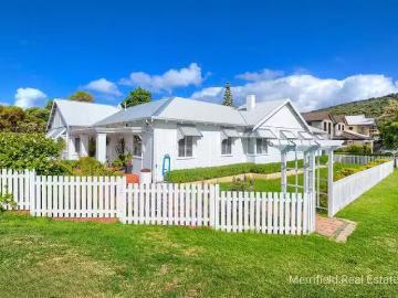 Deal! 9 Middleton Road, Middleton Beach, WA 6330