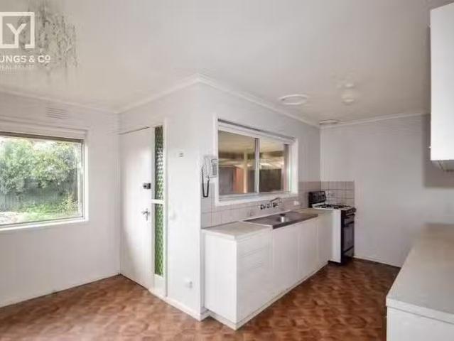 For Rent! 9 Tyquin Street, Shepparton, VIC 3630