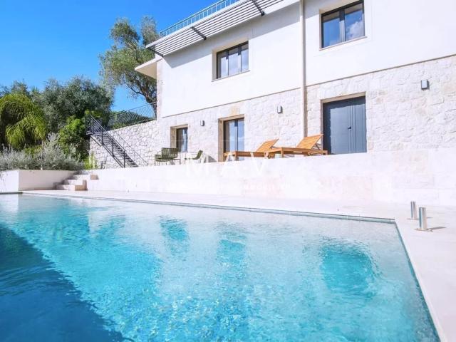 Nice Collines/Gairaut Villa 6 Pièces 190 M2 Rénovée Piscine. 190m² Nice