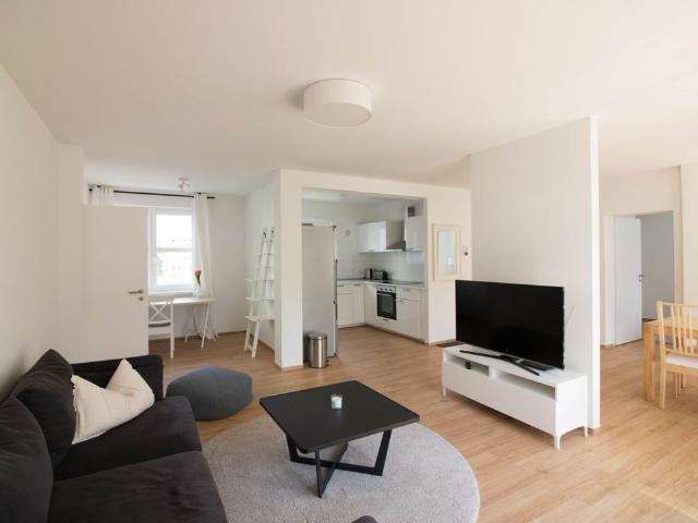 Nicely cut 3 room apartment in the heart of Berlin comfortably furnished, Berlin Amsterdam Apartments for Rent