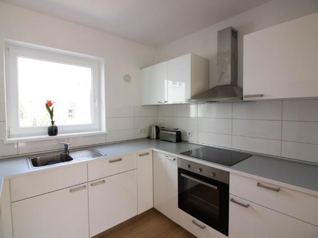 Nicely cut 3 room apartment in the heart of Berlin comfortably furnished, Berlin Amsterdam Apartments for Rent