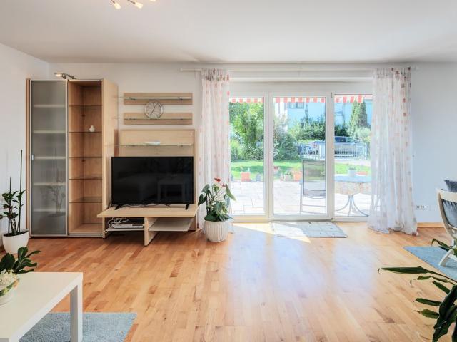 Nicely furnished apartment with garden in Feldmoching