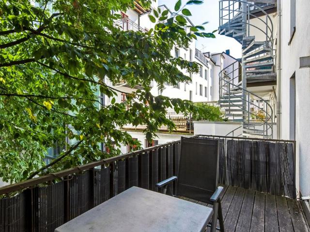 Nicely furnished apartment in Maxvorstadt