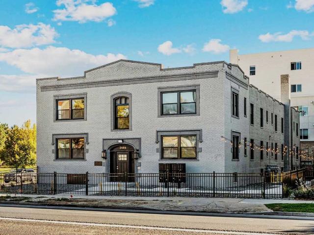 Nicely Renovated Studio Near Little Raven! Studio Apartment for Rent at 2846 Federal Blvd, Denver, CO 80211 Jefferson Park