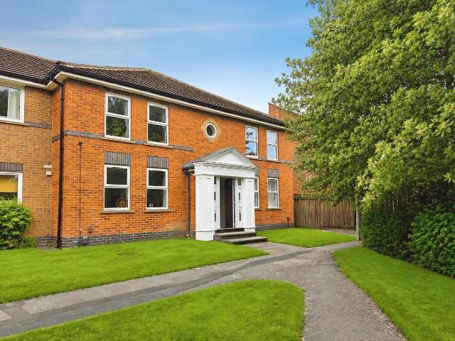 Nicholas Gardens, York YO10, 2 bed flat to rent, £1,300 pcm | PrimeLocation