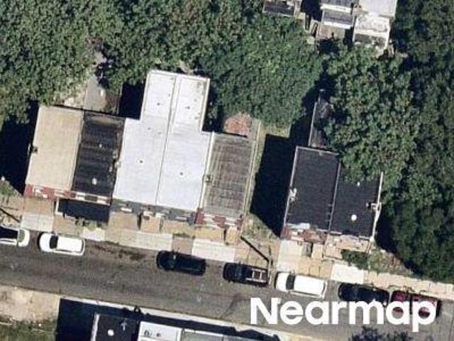 Nicholas St