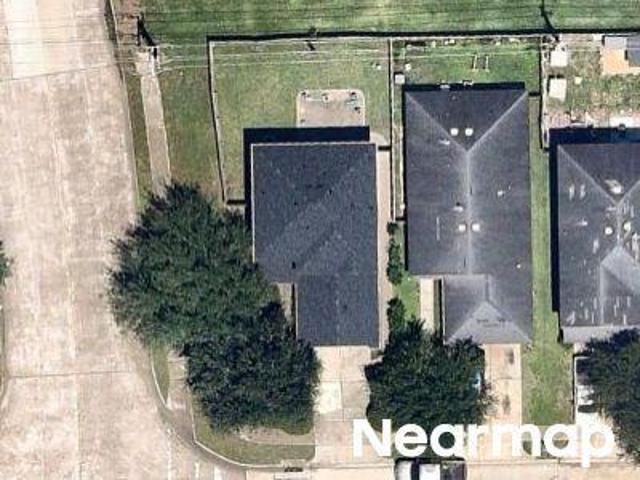 Nichole Woods Dr