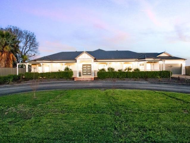 Nichols Point's Finest Lifestyle Opportunities