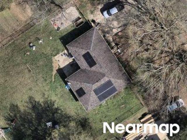 Nicholson Ave