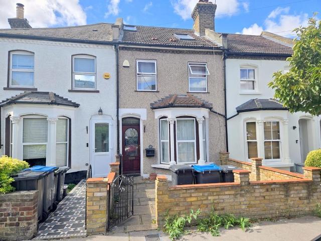 Nicholson Road, Croydon, 5 bed end of terrace house to rent £3,500 pcm £808 pw