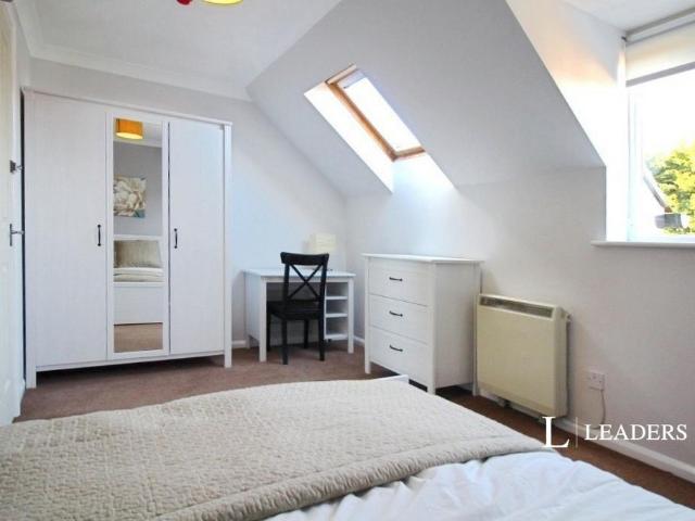 Nicholsons Grove, CO1 House share to rent £595 pcm £137 pw