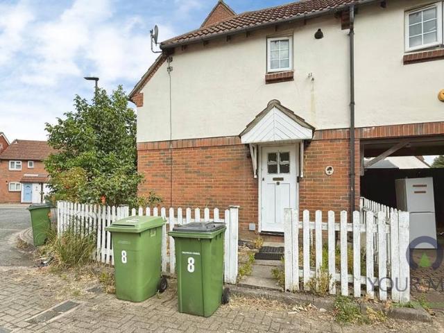 Nickelby Close, London SE28 1 bed semi detached house to rent £1,300 pcm £300 pw