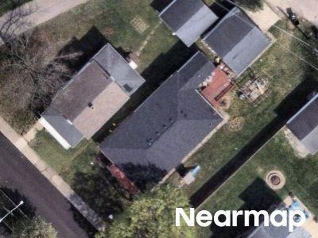 Nicklin Ave