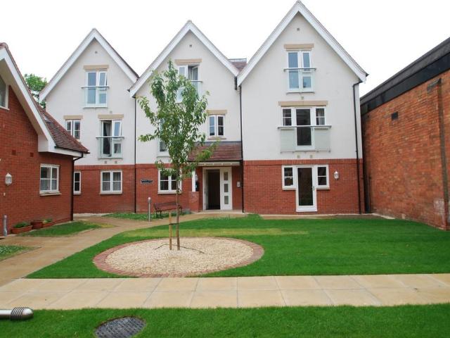 Nicol Court, Nashs Passage, Worcester 1 bed apartment to rent £725 pcm £167 pw