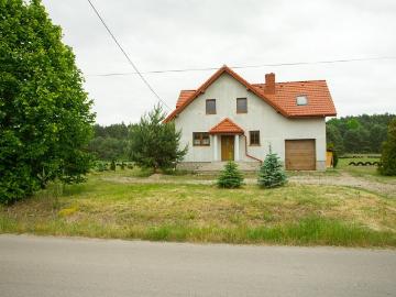Nida. Przestronny dom 210 m². Działka 1000 m²