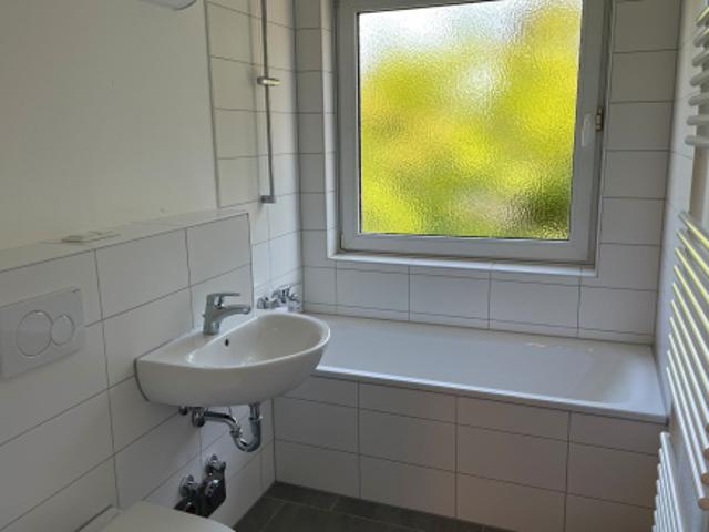 Niddastr. 1, 2 5 Erstbezug nach Modernisierung! 2 Zimmer Wohnung mit Loggia. WBS notwendig!