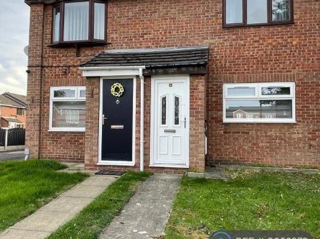 Nidderdale Place, Rotherham, S66 2 bed flat to rent £850 pcm £196 pw