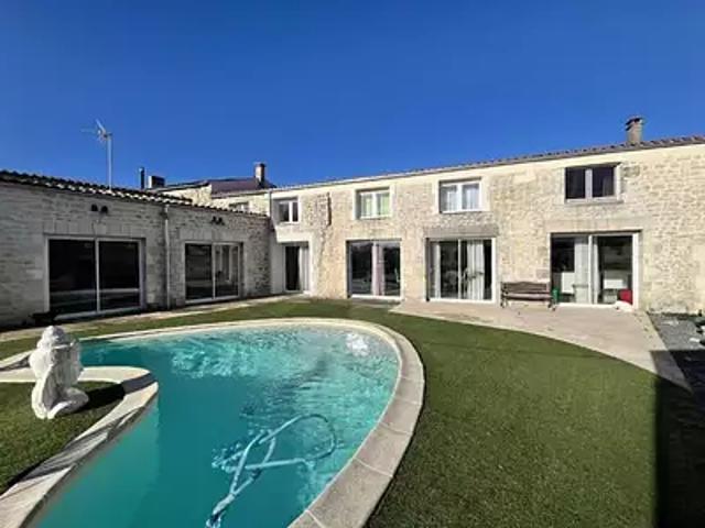 Nieulle sur Seudre 17600 Achat / Vente maison 11 pièces t11 piscine jardin