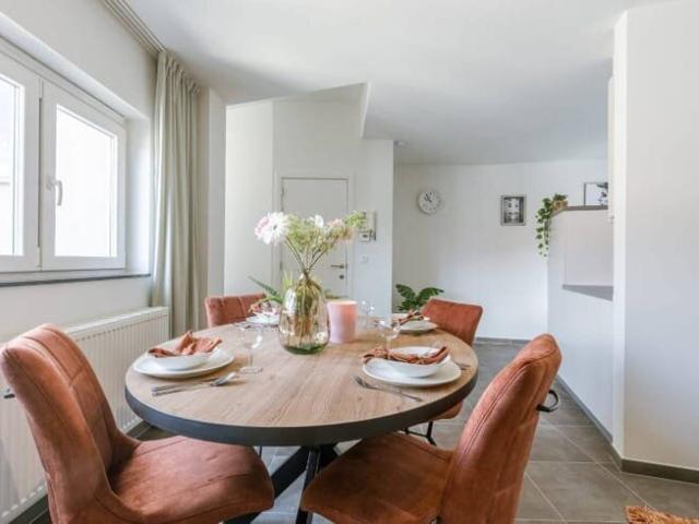 NIEUW Gemeubeld 1 slaapkamerappartement in hartje.