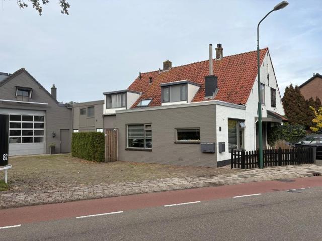 Nieuw Loosdrechtsedijk, Loosdrecht