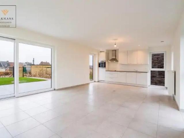 Nieuwbouwwoning met 3 slaapkamers